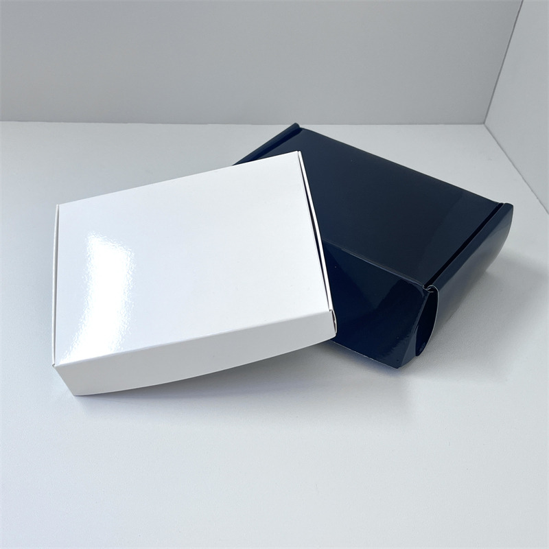 Black and white airplane box